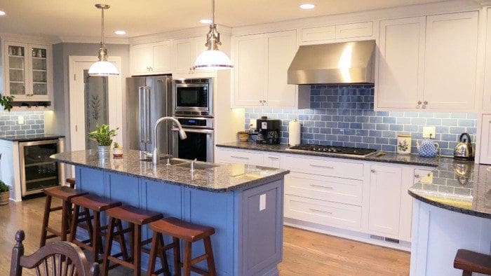 Kitchen Cabinets & Countertops